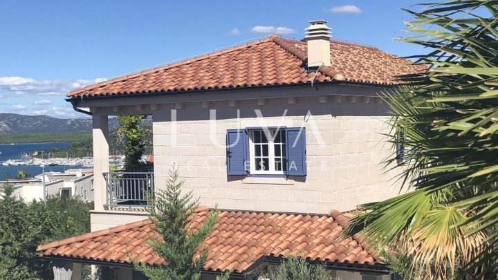 Dom na predaj 148 m² – Murter