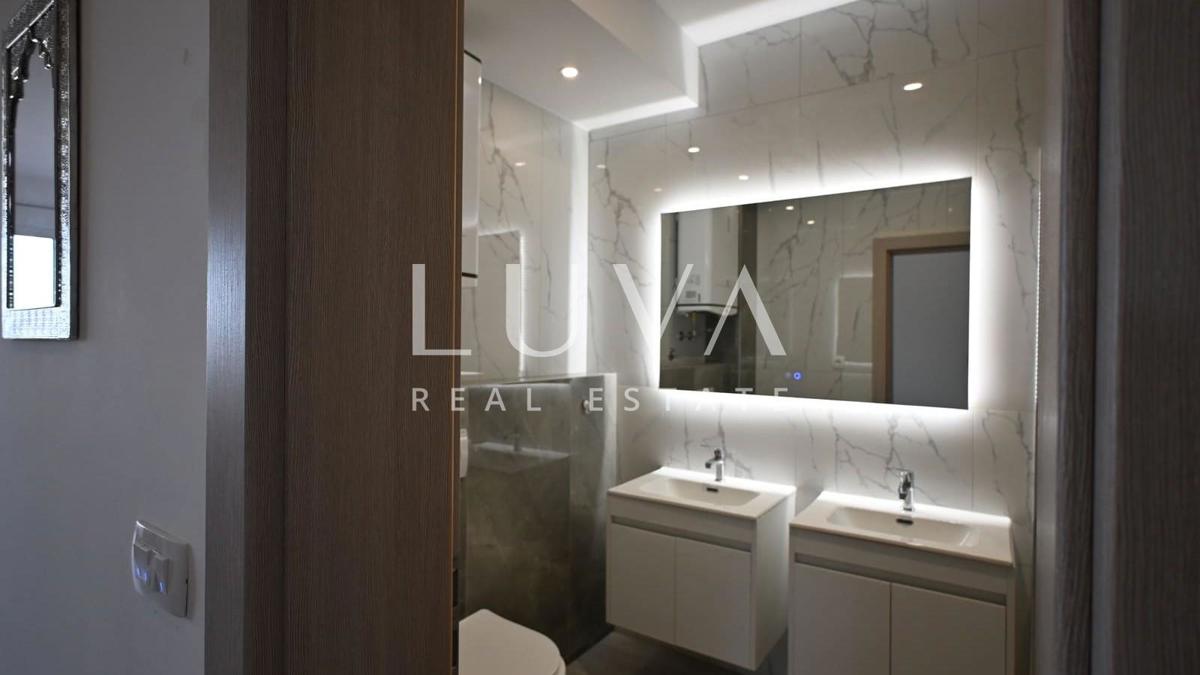 Flat For sale - SPLITSKO-DALMATINSKA MARINA