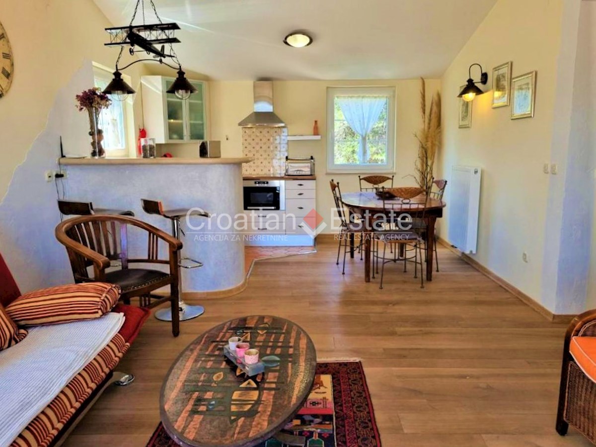 House For sale - SPLITSKO-DALMATINSKA BRAČ