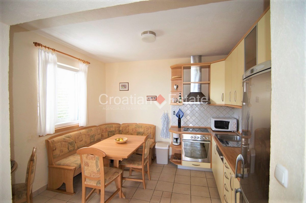 House For sale - SPLITSKO-DALMATINSKA BRAČ