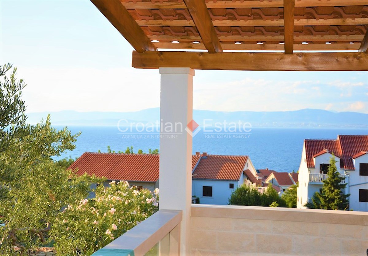 House For sale - SPLITSKO-DALMATINSKA BRAČ
