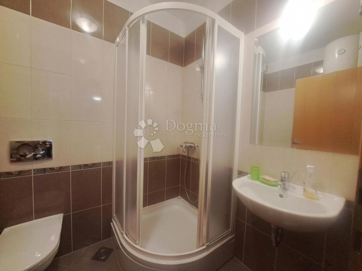 Appartement À louer - PRIMORSKO-GORANSKA RIJEKA