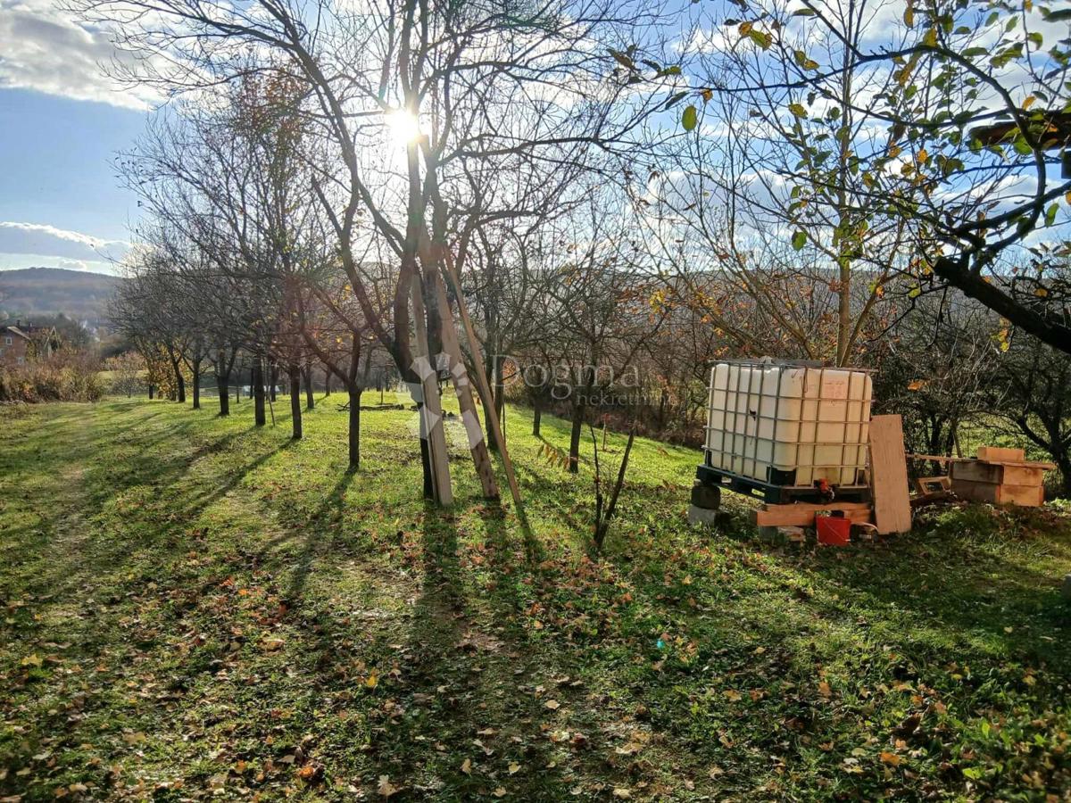Działka Na sprzedaż - KARLOVAČKA TOUNJ
