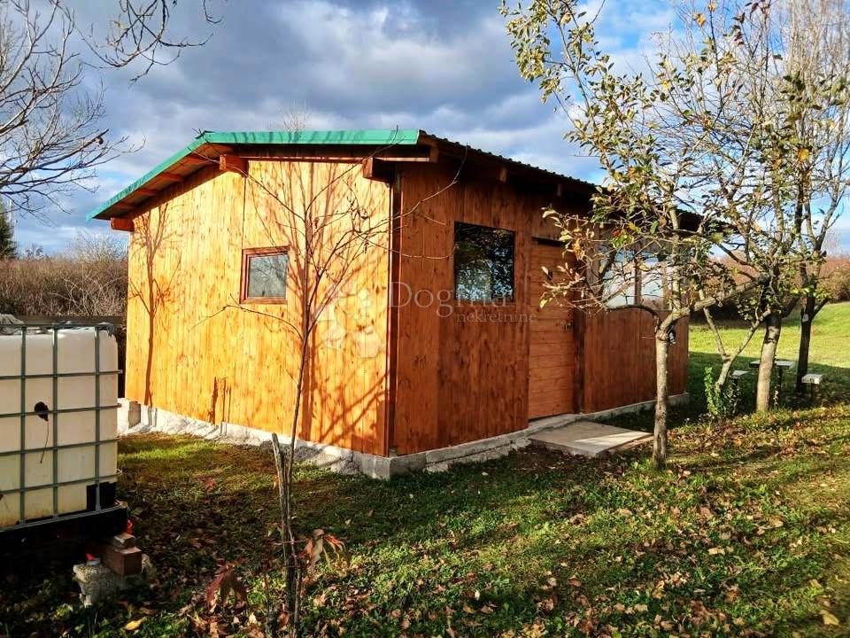 Działka Na sprzedaż - KARLOVAČKA TOUNJ