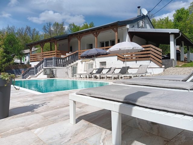 Dom na sprzedaż 193 m² – Crikvenica