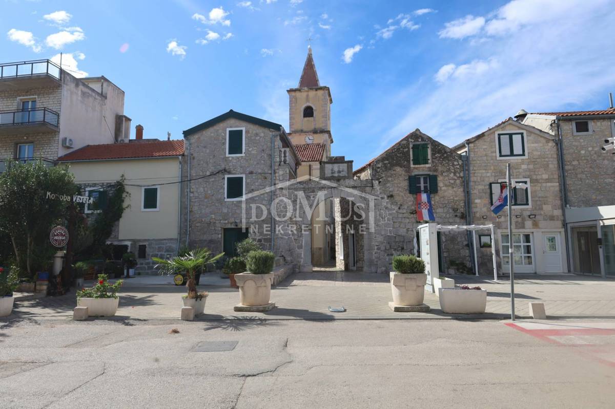 Maison À vendre - ŠIBENSKO-KNINSKA PIROVAC