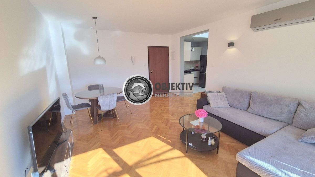 Apartment Zu verkaufen - SPLITSKO-DALMATINSKA SOLIN