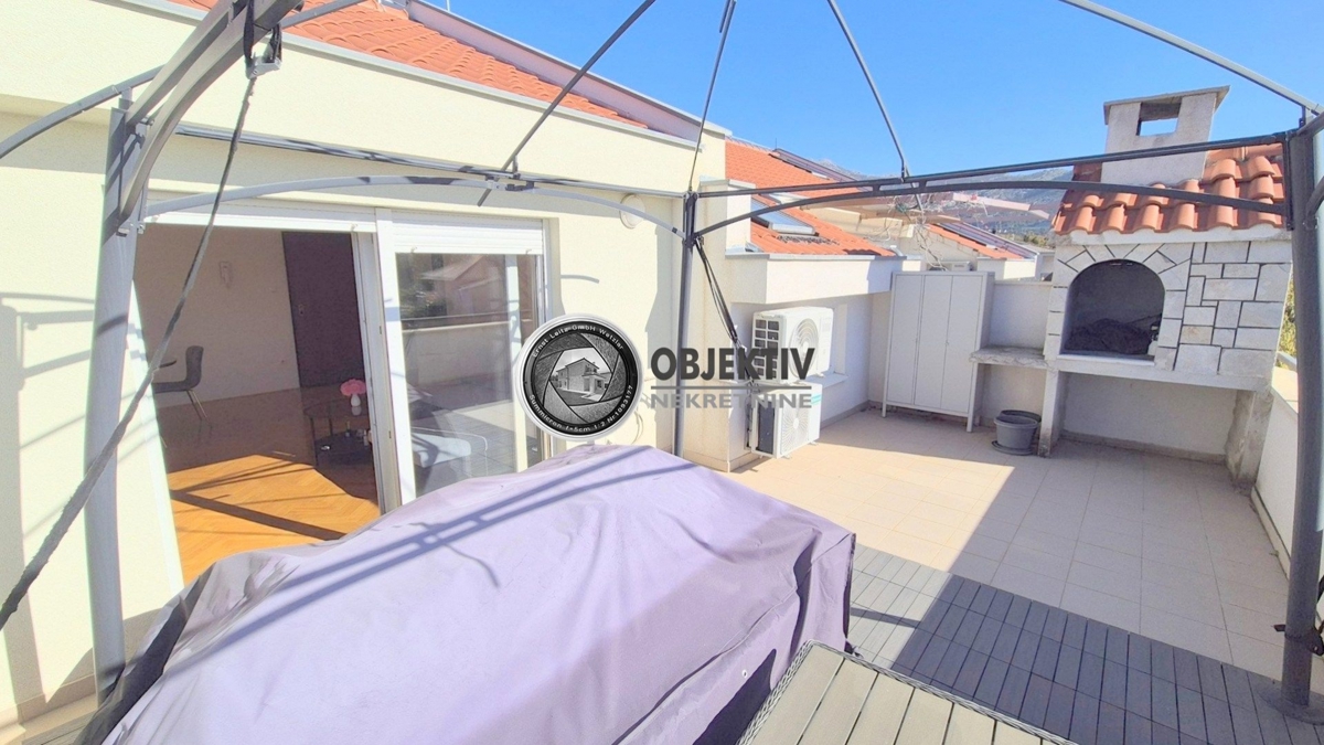 Apartment Zu verkaufen - SPLITSKO-DALMATINSKA SOLIN