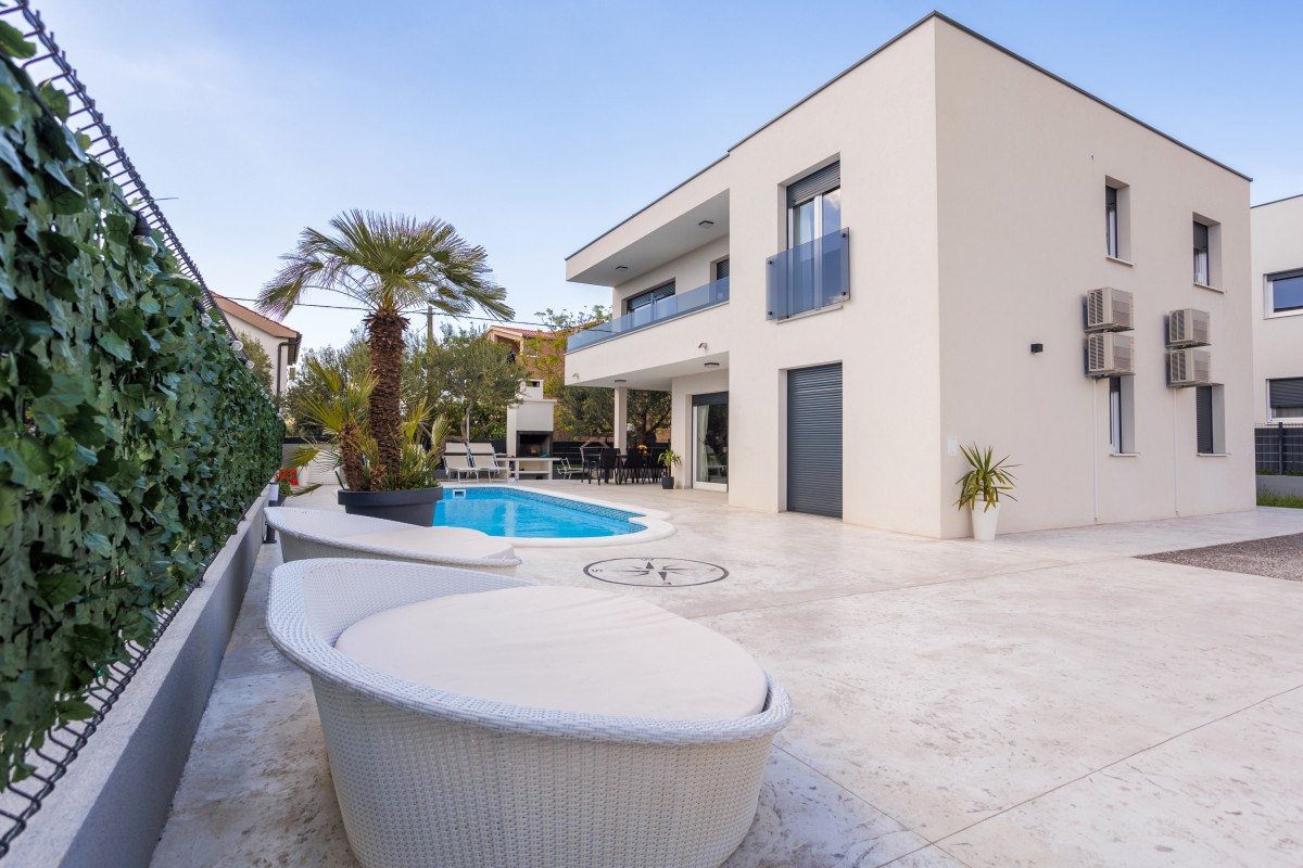 Casa In vendita - Splitsko-dalmatinska Kaštela - foto 1/16