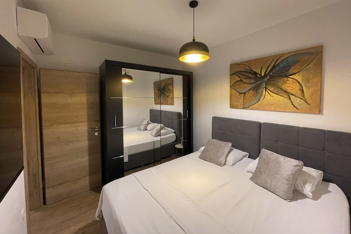 Casa In vendita - SPLITSKO-DALMATINSKA KAŠTELA