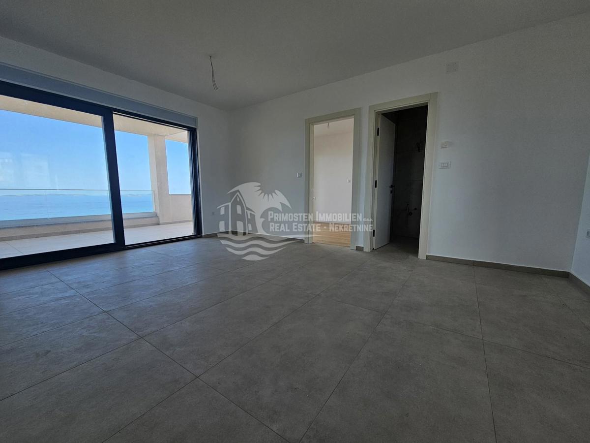 Flat For sale - ŠIBENSKO-KNINSKA PRIMOŠTEN