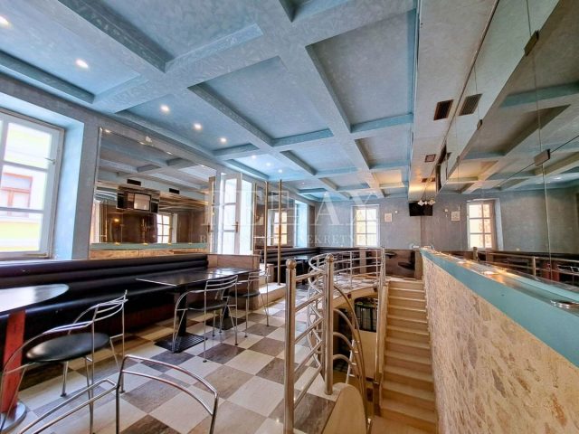 Locaux commerciaux à vendre 173 m² – Novi Vinodolski