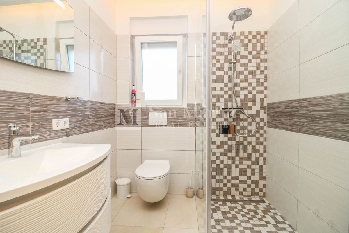 Casa In vendita - ISTARSKA POREČ