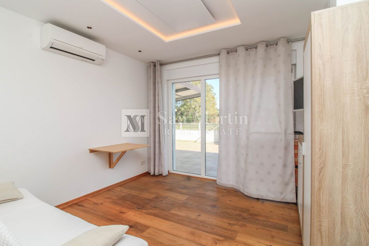 Casa In vendita - ISTARSKA POREČ