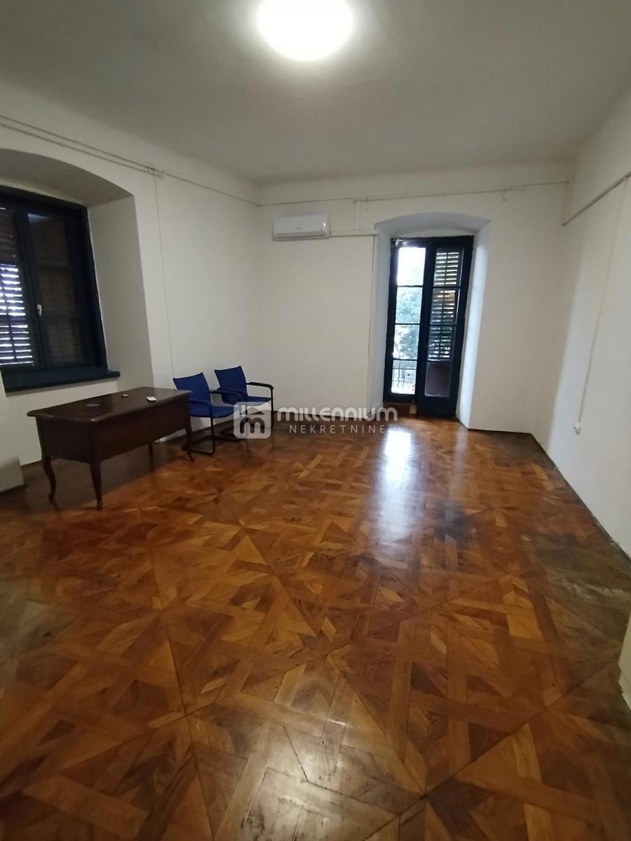 Lokal użytkowy Do wynajęcia - PRIMORSKO-GORANSKA RIJEKA