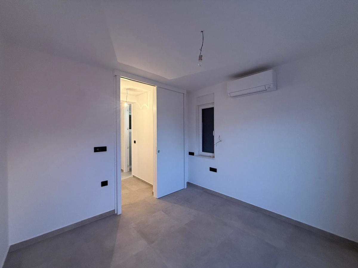 Maison À vendre - LIČKO-SENJSKA NOVALJA