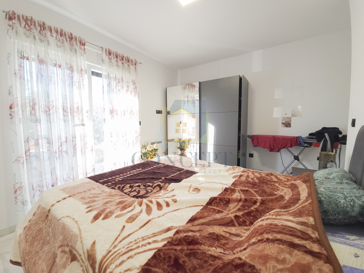 Haus Zu verkaufen - ISTARSKA POREČ