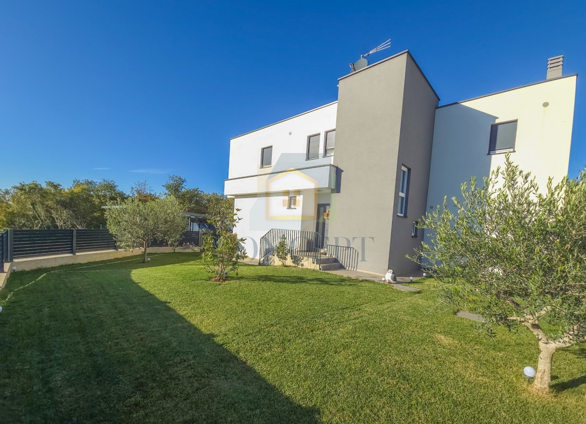 Haus Zu verkaufen - Istarska Poreč - foto 5/36