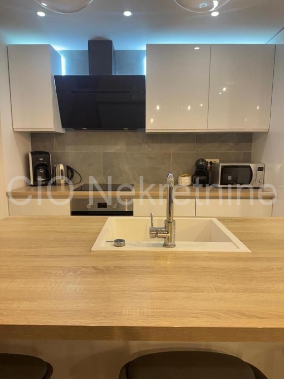 House For rent - SPLITSKO-DALMATINSKA KAŠTELA