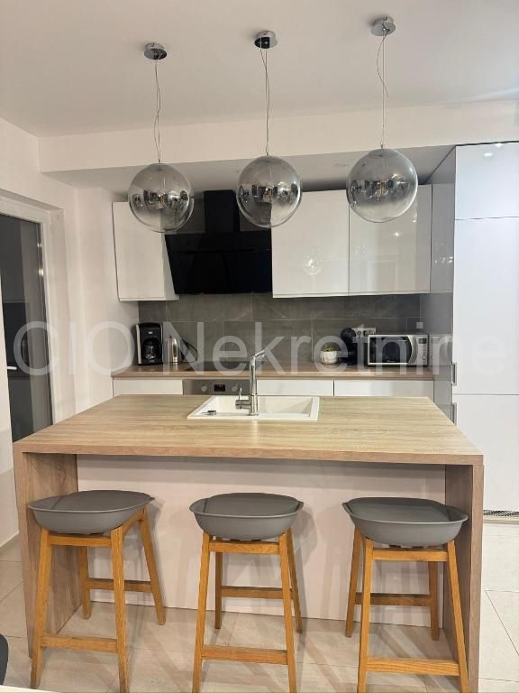 House For rent - SPLITSKO-DALMATINSKA KAŠTELA