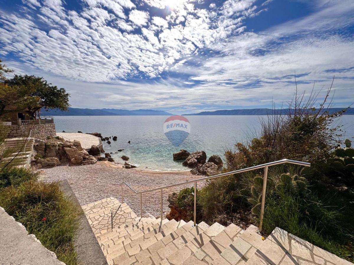 Flat For sale - PRIMORSKO-GORANSKA NOVI VINODOLSKI