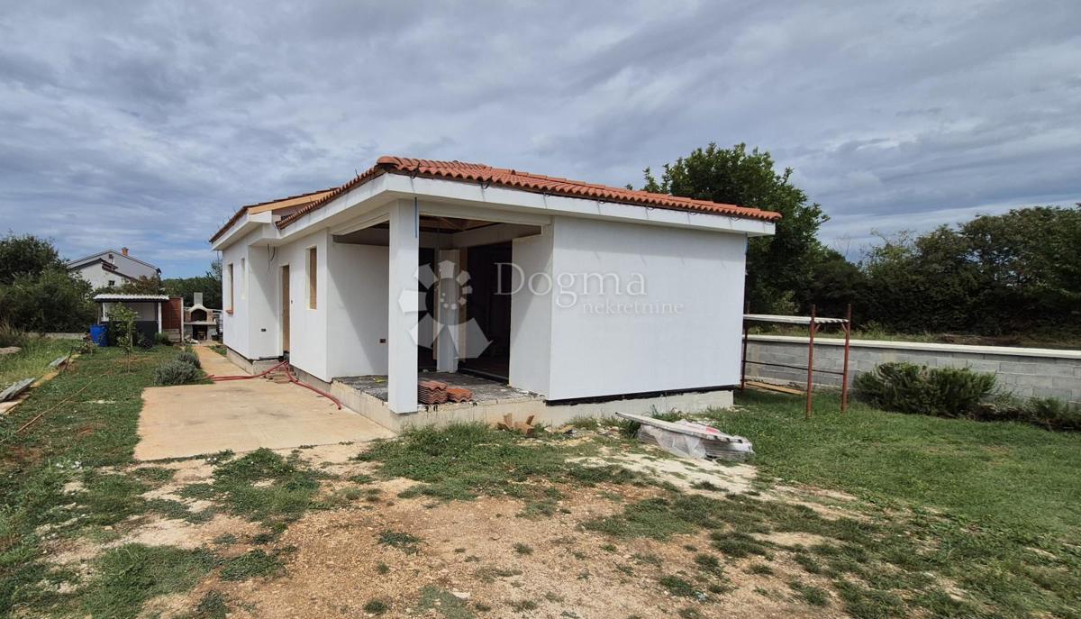 Haus Zu verkaufen - Istarska Pula - foto 1/10