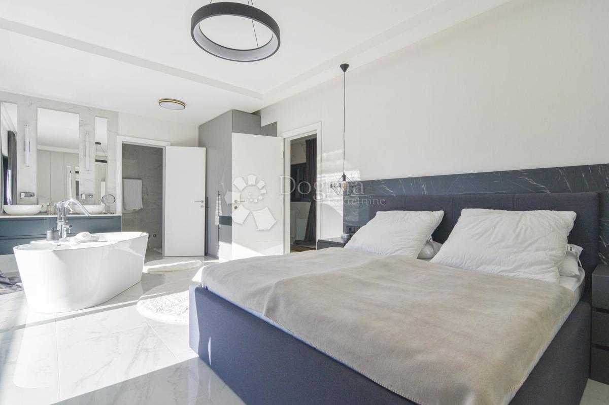 House For sale - ISTARSKA POREČ