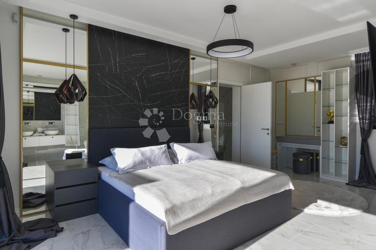 House For sale - ISTARSKA POREČ