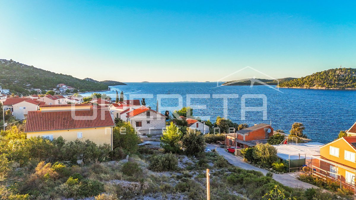 Apartment Zu verkaufen - ŠIBENSKO-KNINSKA ROGOZNICA