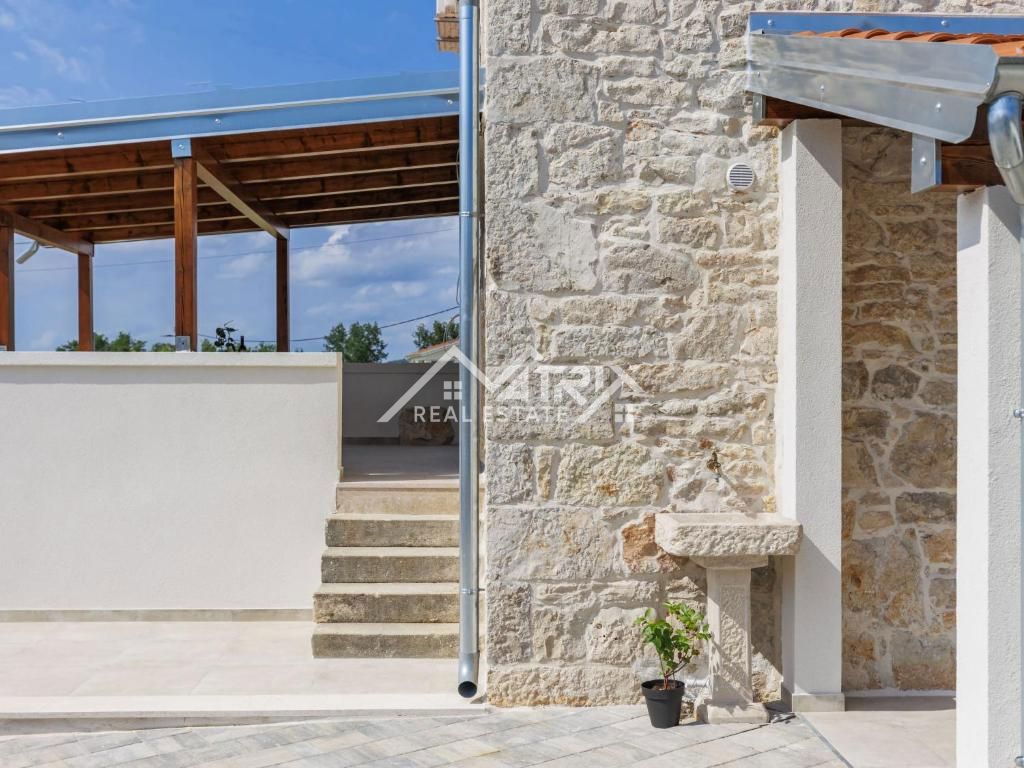 Kuća Na prodaju - ISTARSKA POREČ