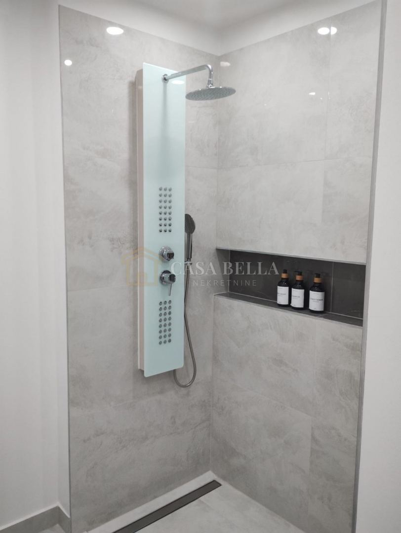House For sale - ZADARSKA PRIVLAKA