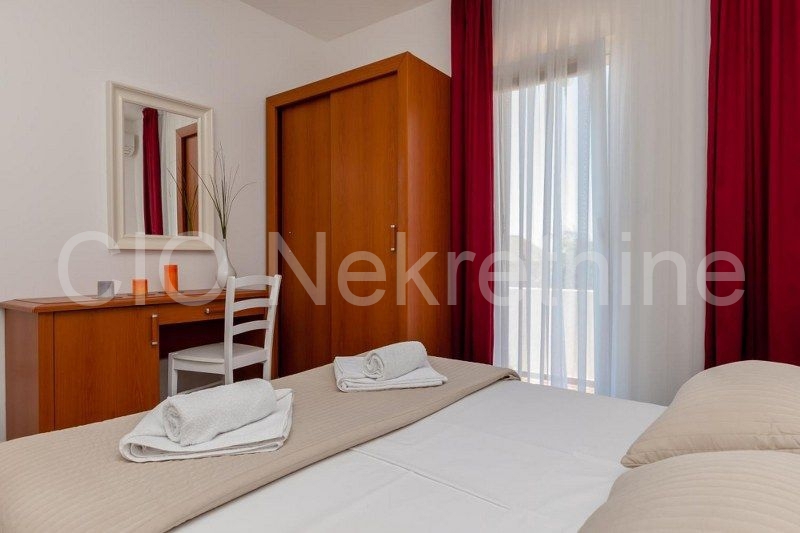 House For sale - SPLITSKO-DALMATINSKA BRAČ