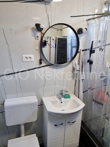 Apartment Zu verkaufen - SPLITSKO-DALMATINSKA SPLIT