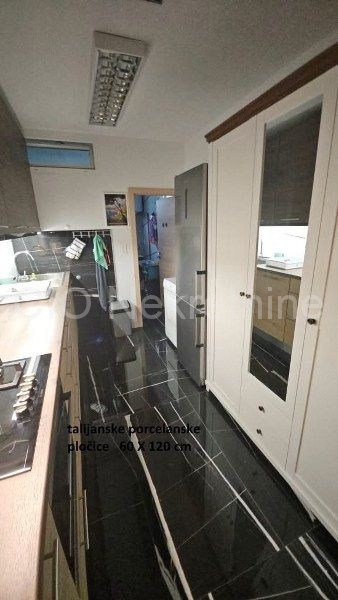 Apartment Zu verkaufen - SPLITSKO-DALMATINSKA SPLIT