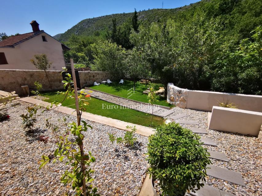 Kuća Na prodaju - PRIMORSKO-GORANSKA VINODOLSKA OPĆINA