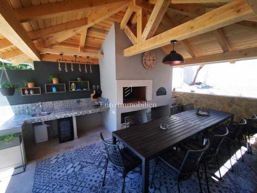 Kuća Na prodaju - PRIMORSKO-GORANSKA VINODOLSKA OPĆINA