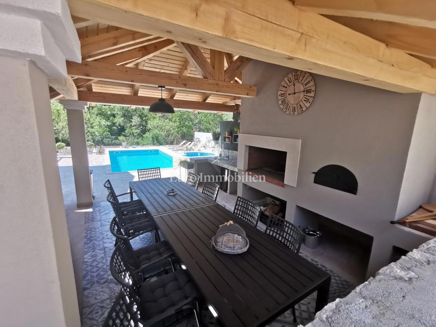 Kuća Na prodaju - PRIMORSKO-GORANSKA VINODOLSKA OPĆINA