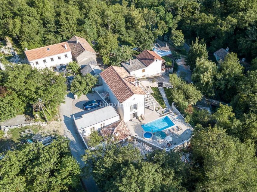 Kuća Na prodaju - Primorsko-goranska Vinodolska Općina - foto 5/54