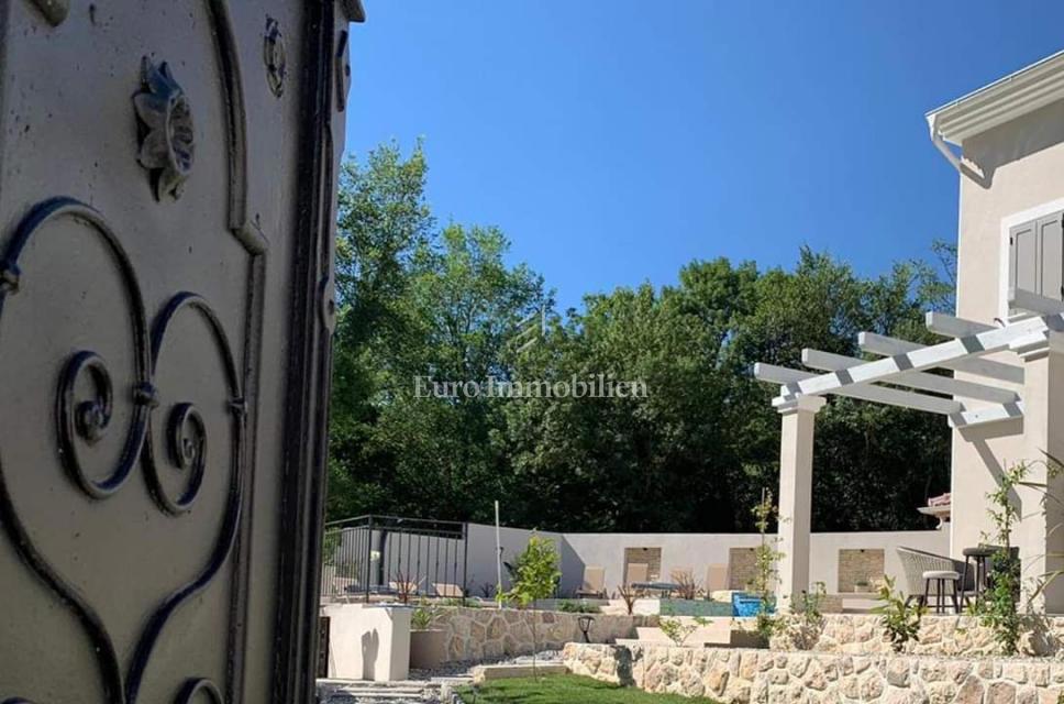 Kuća Na prodaju - PRIMORSKO-GORANSKA VINODOLSKA OPĆINA