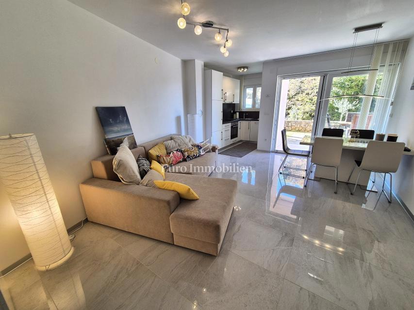 Apartma Na predaj - PRIMORSKO-GORANSKA KRK