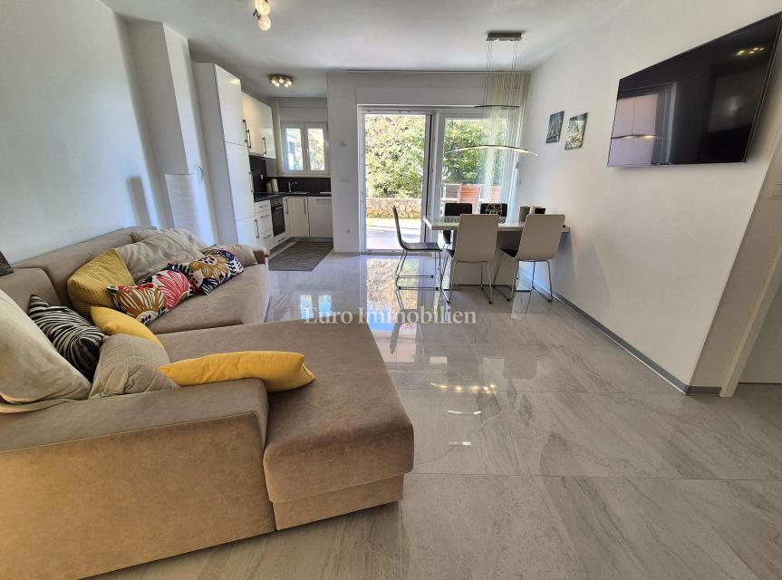Apartma Na predaj - PRIMORSKO-GORANSKA KRK