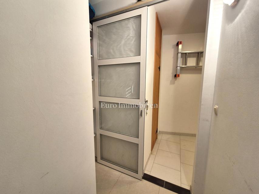 Apartma Na predaj - PRIMORSKO-GORANSKA KRK