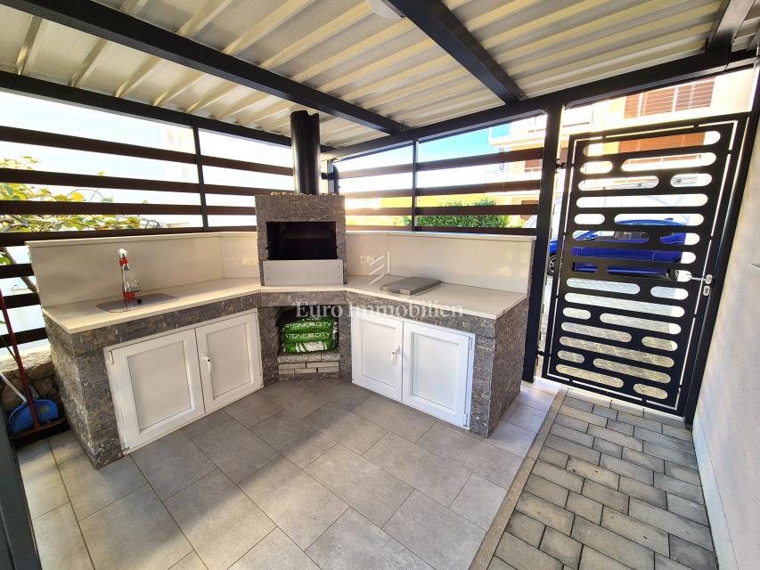 Apartma Na predaj - PRIMORSKO-GORANSKA KRK