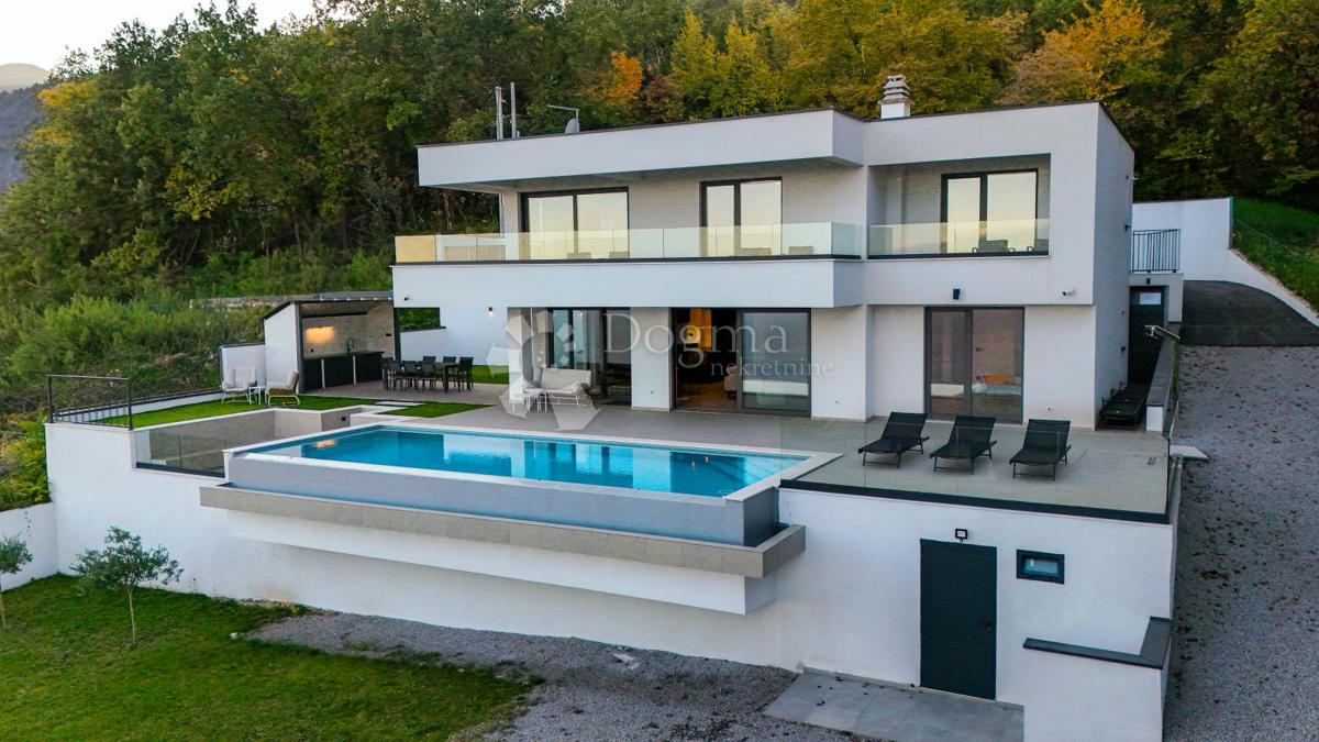 House For sale - PRIMORSKO-GORANSKA LOVRAN