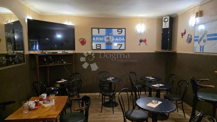 Komerčné na predaj 100 m² – Rijeka