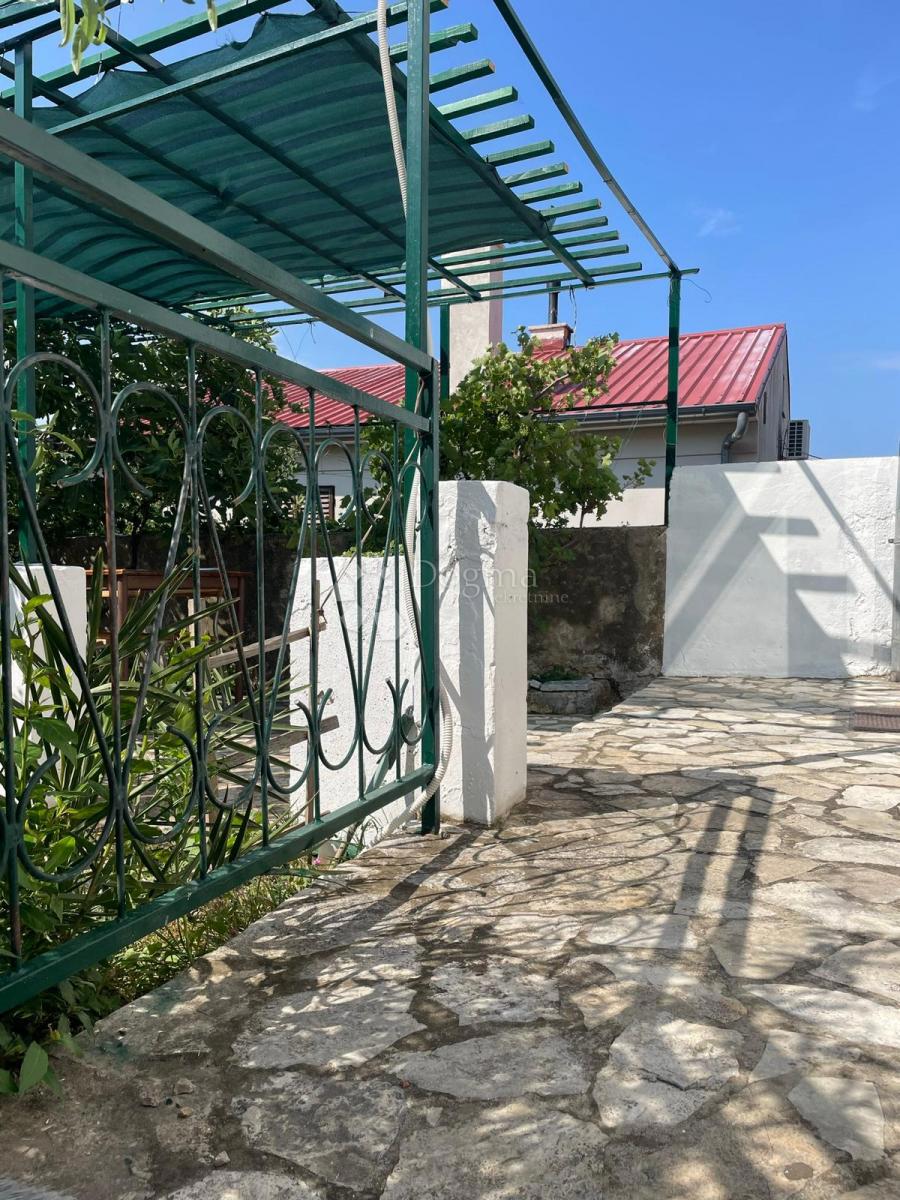 Dom Na predaj - LIČKO-SENJSKA SENJ