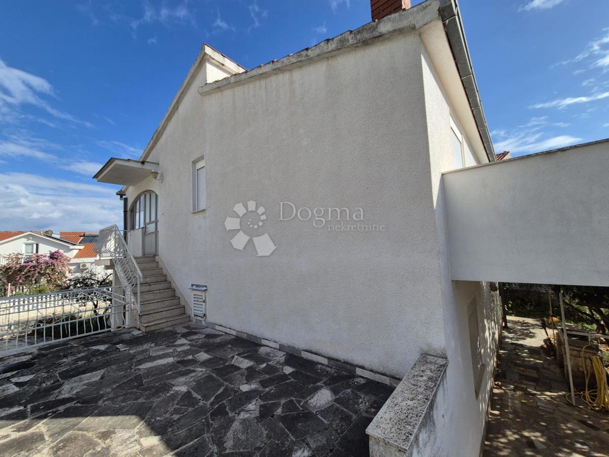 House For sale - SPLITSKO-DALMATINSKA ČIOVO