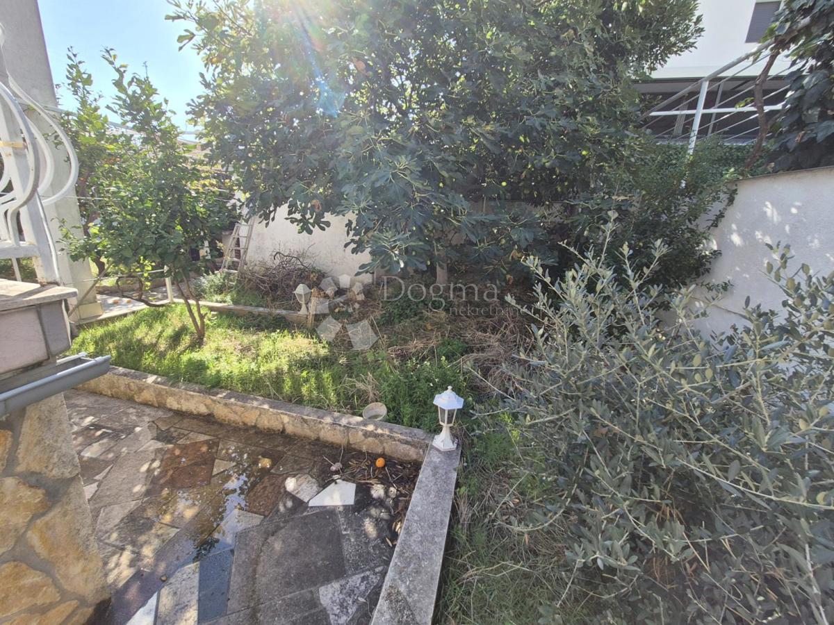 House For sale - SPLITSKO-DALMATINSKA ČIOVO
