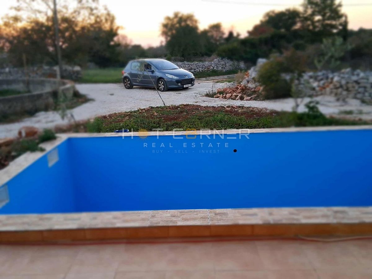 Kuća Na prodaju - ISTARSKA SVETVINČENAT