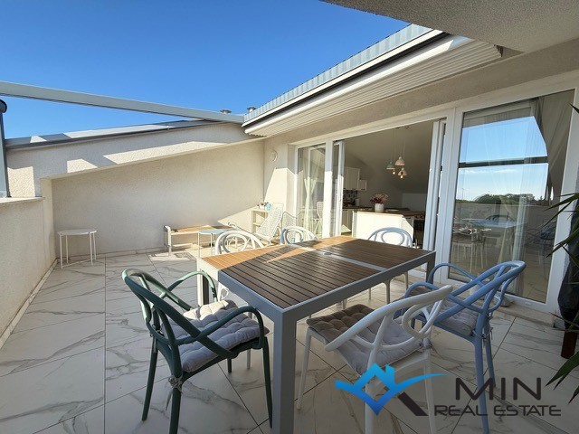 Flat For sale - ISTARSKA NOVIGRAD